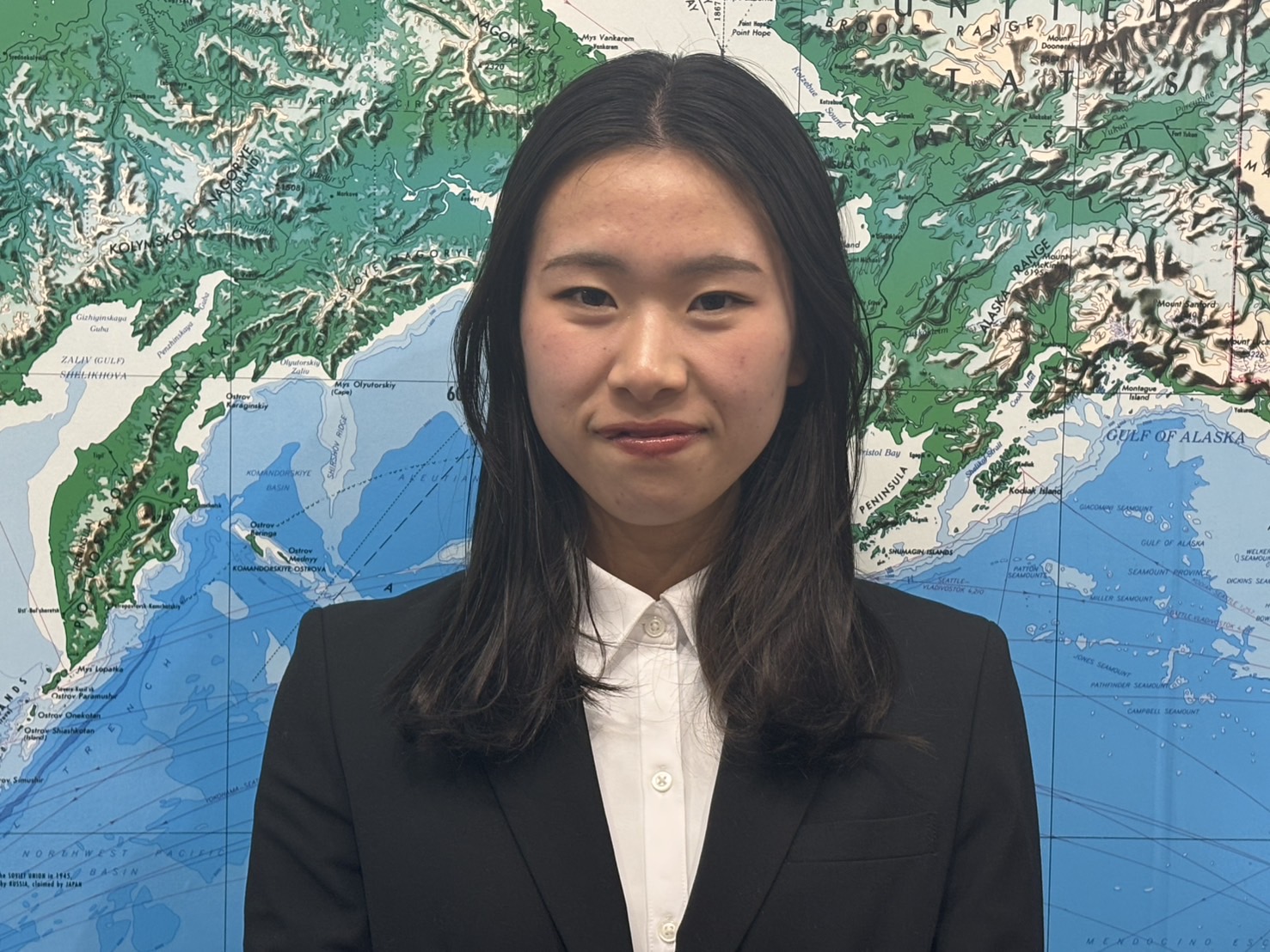 安達美有　先生
