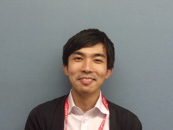 格和室長代理
