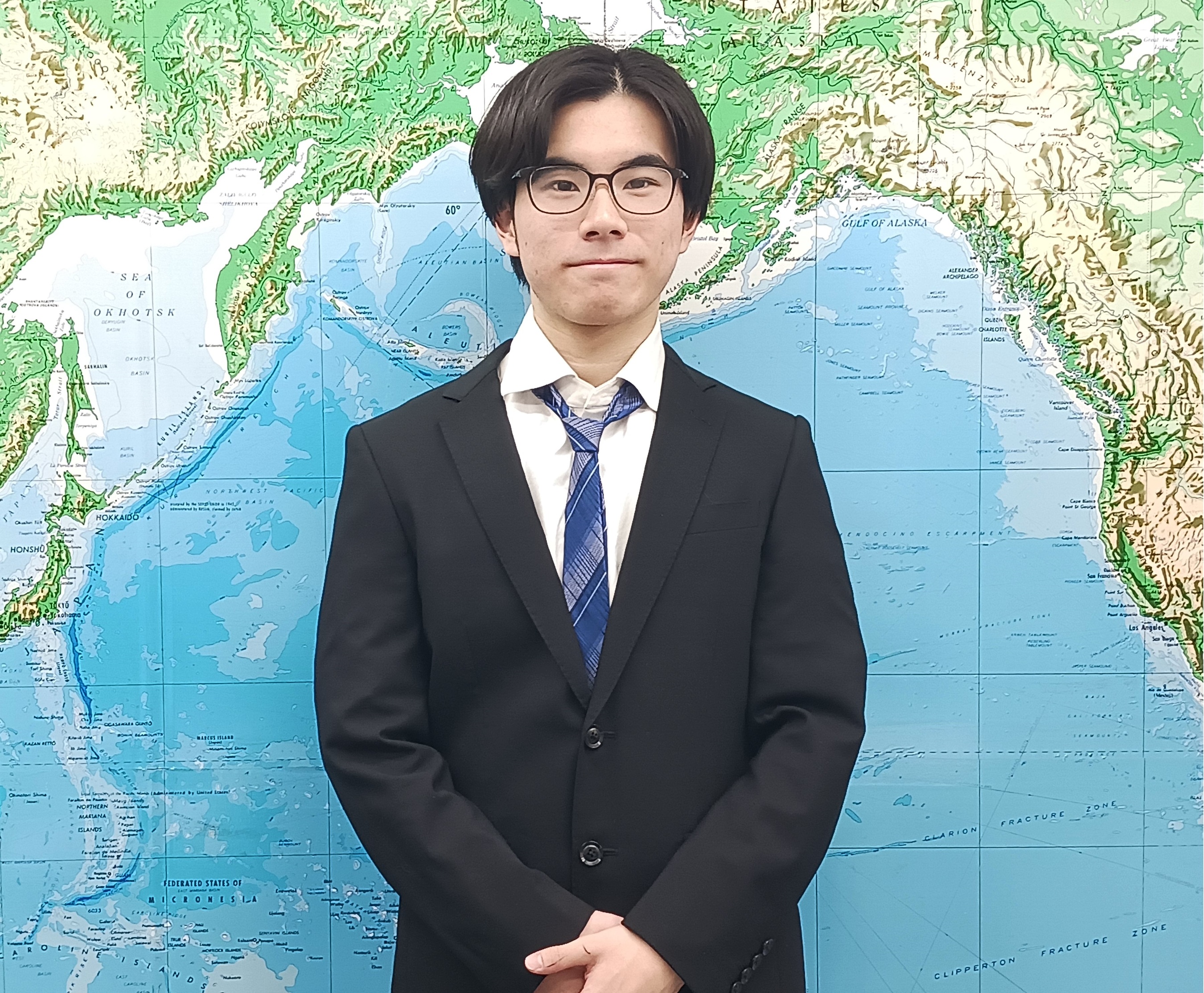 とみた先生