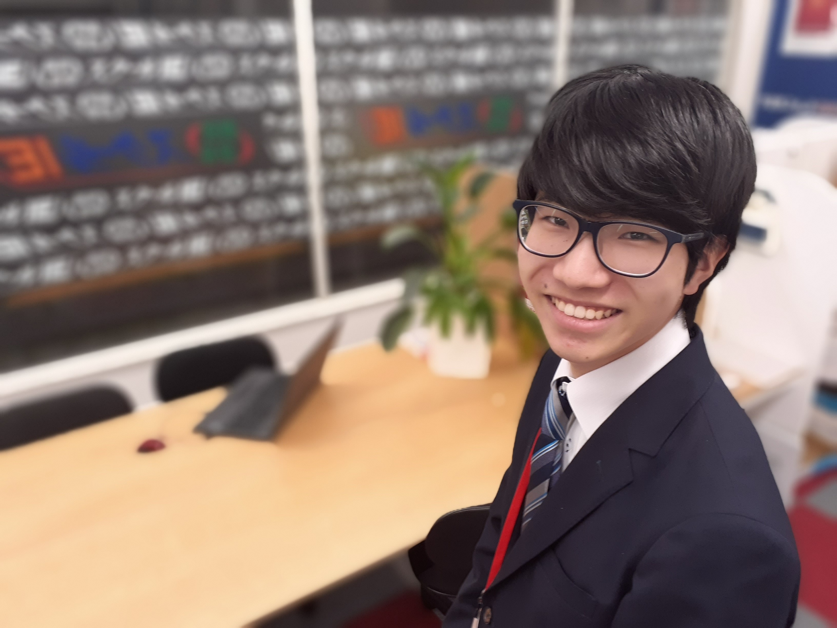 米坂 先生
