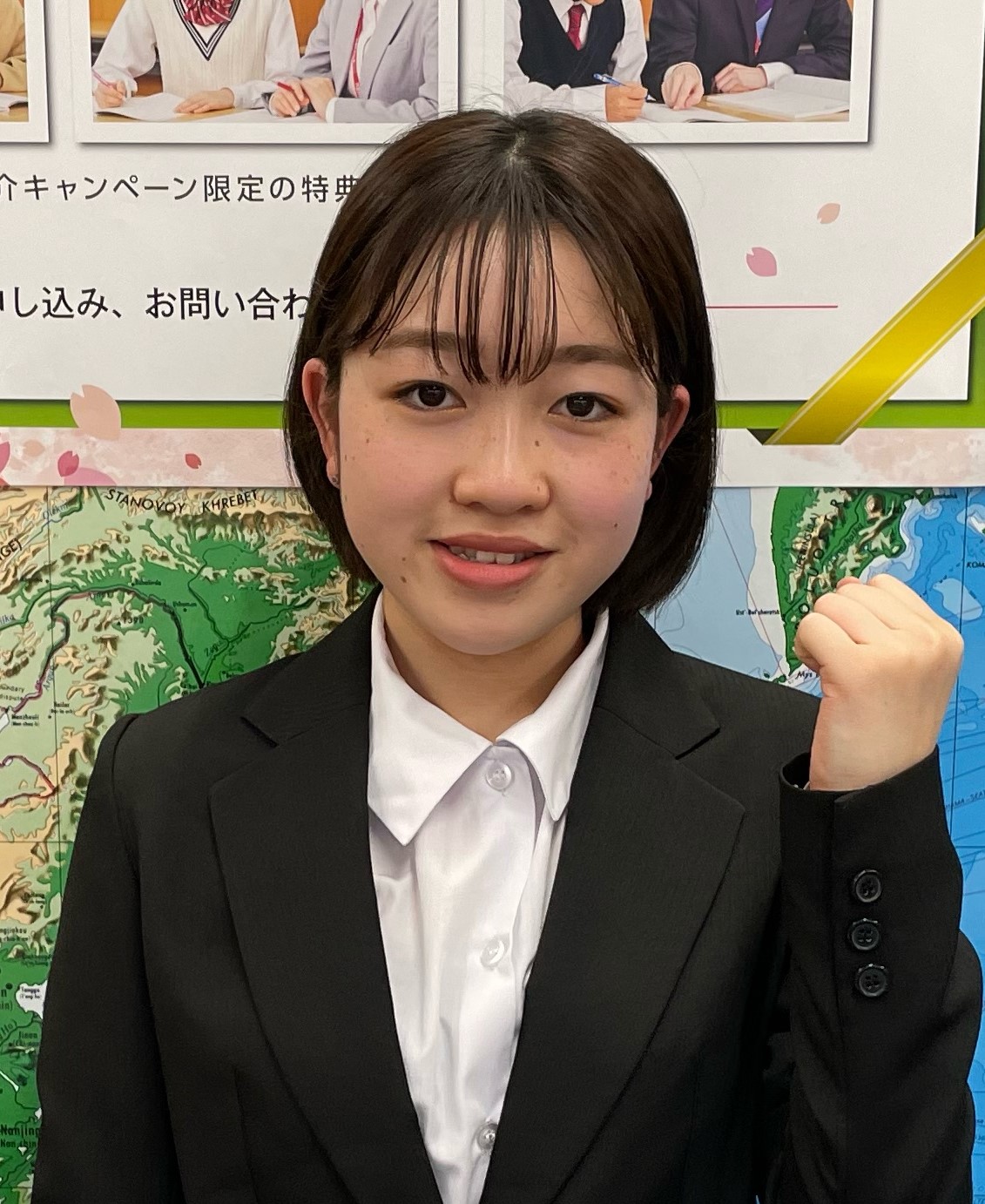 齊藤　愛華先生