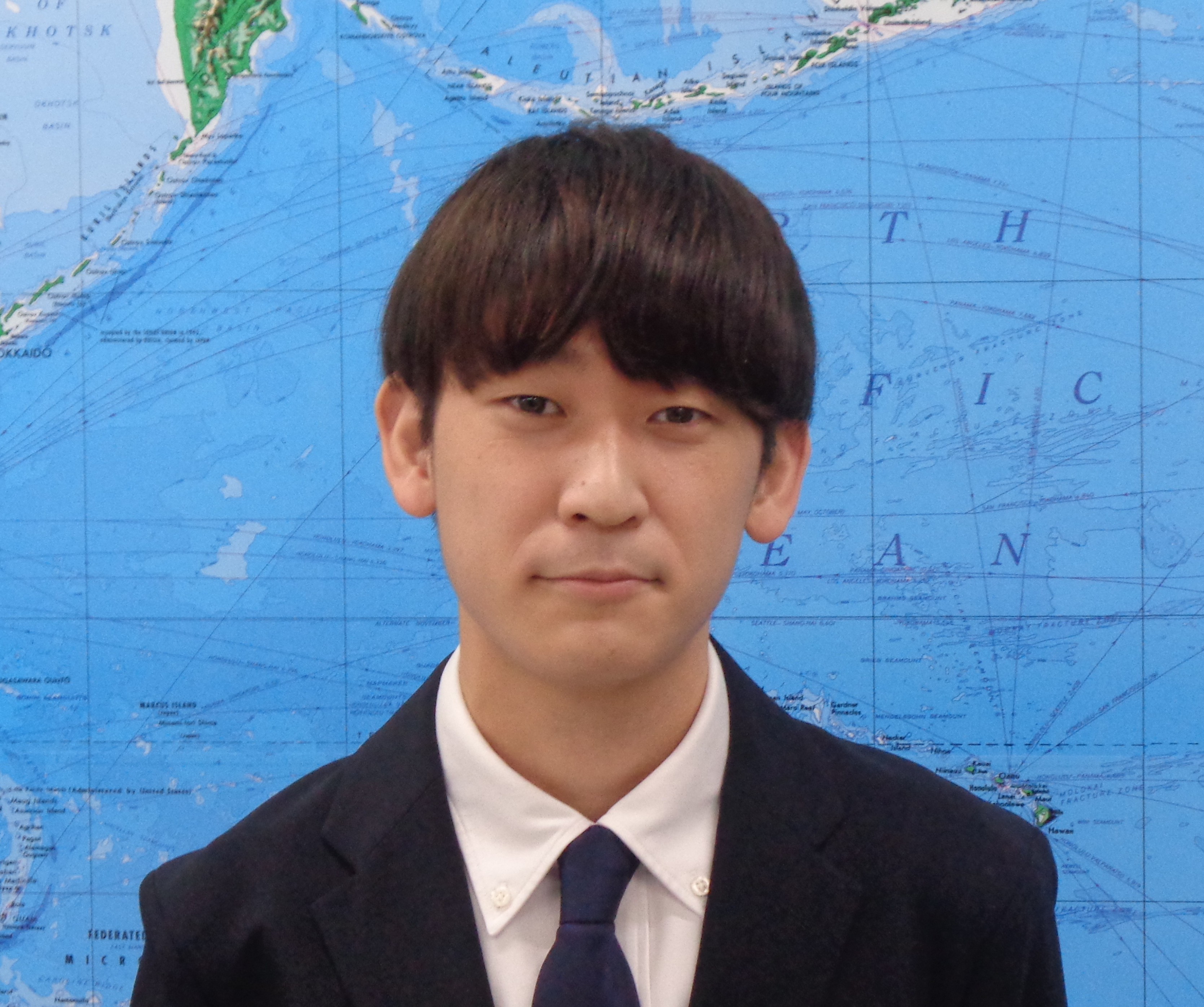 高井　飛翔先生