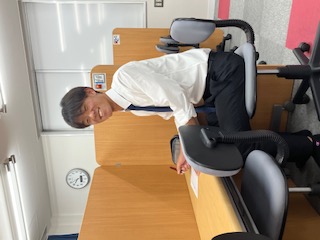 望月先生