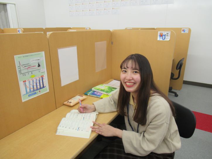 上原　綾華　先生