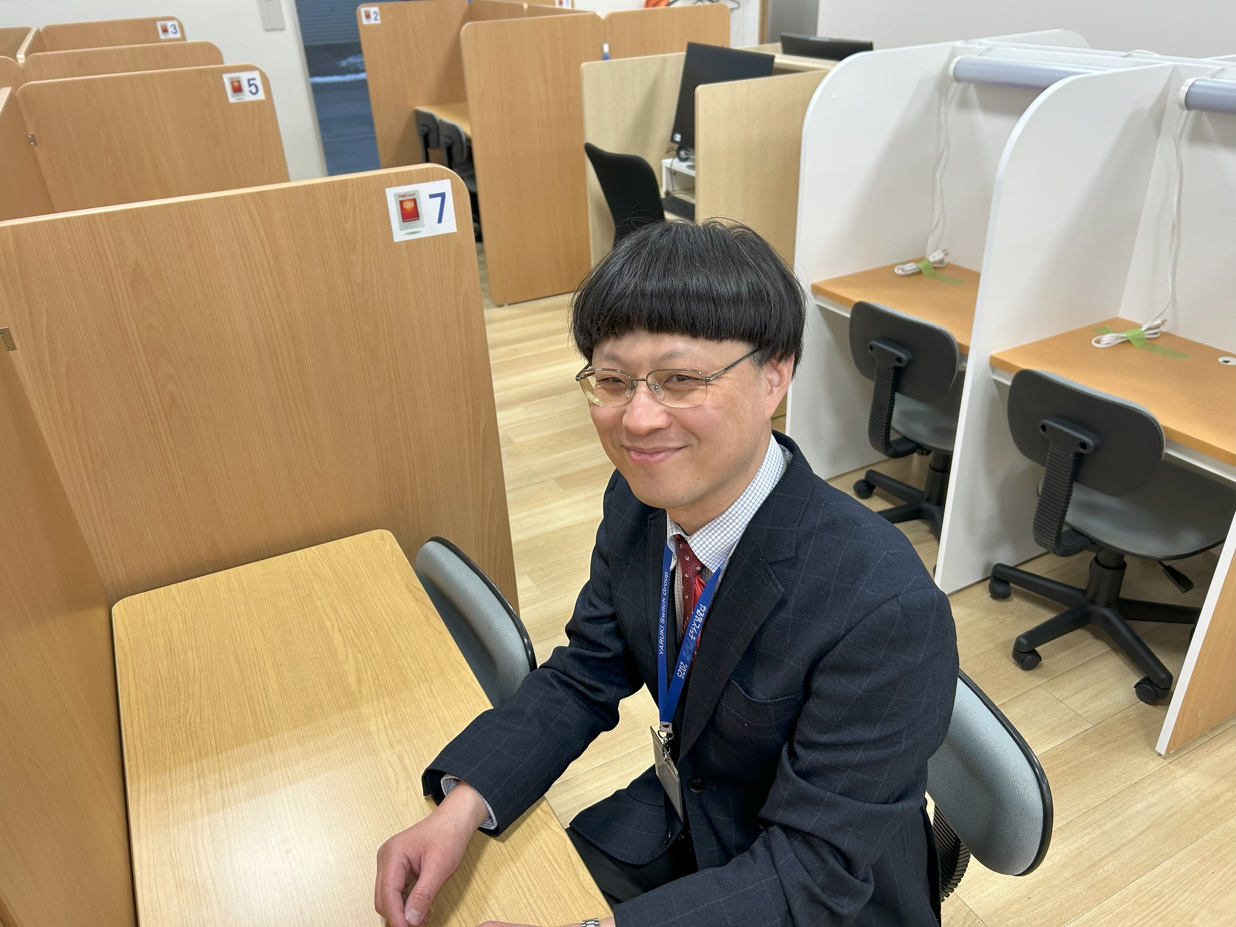 杉野副室長