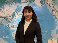 小野　杏樹先生