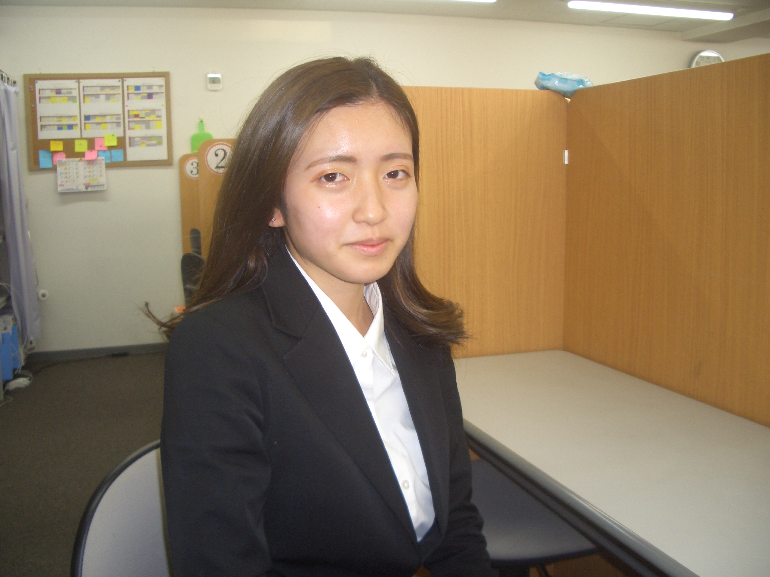 岸谷先生