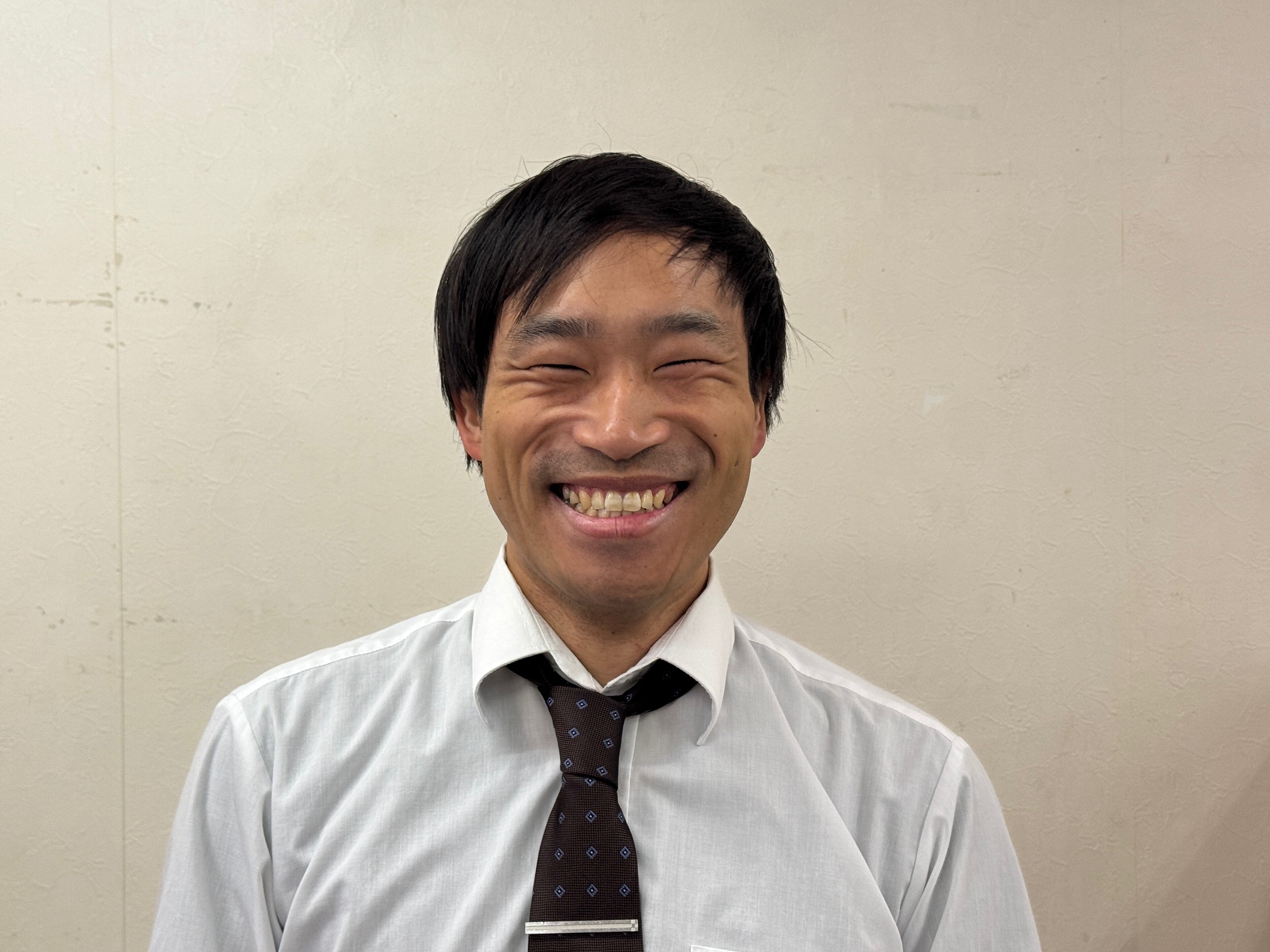 岸本　専任講師