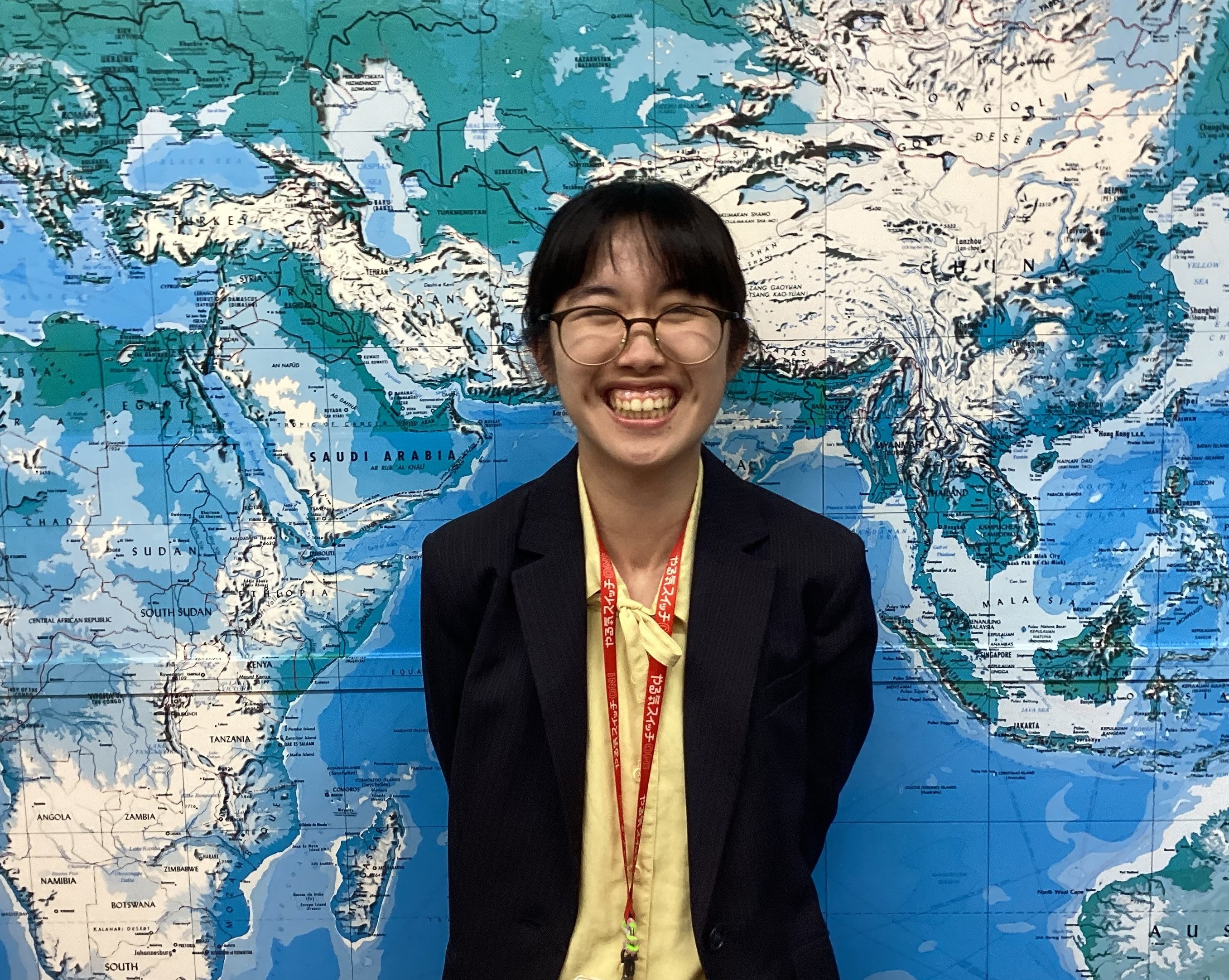 岡本彩希先生