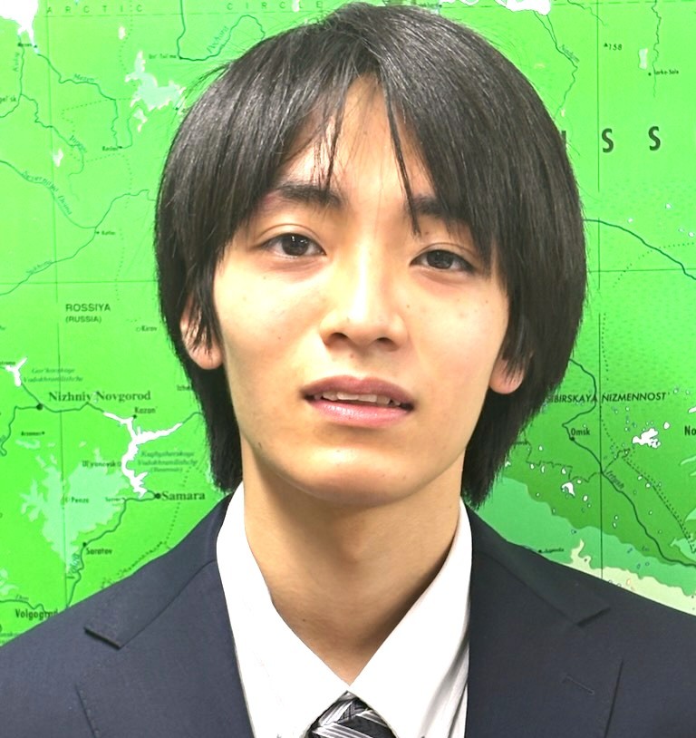 飛山　龍ノ介先生