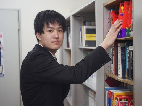 髙野　智洋講師