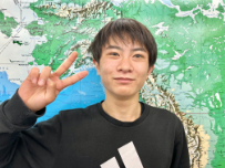 三栗野　雪翔さん