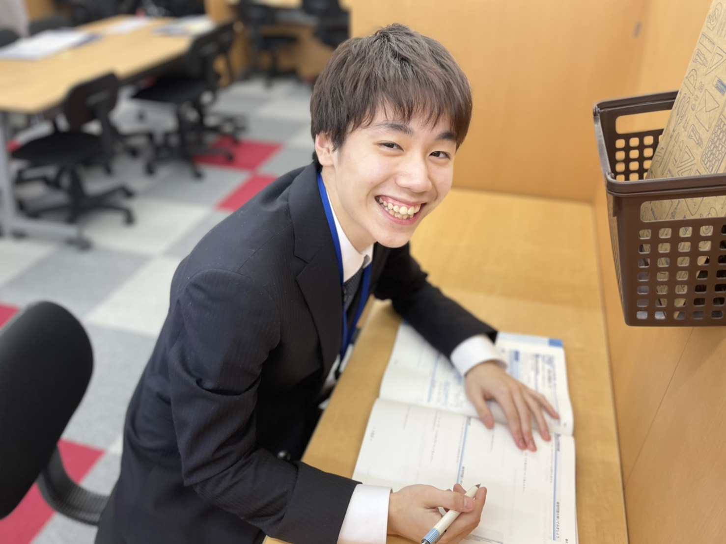 納谷先生