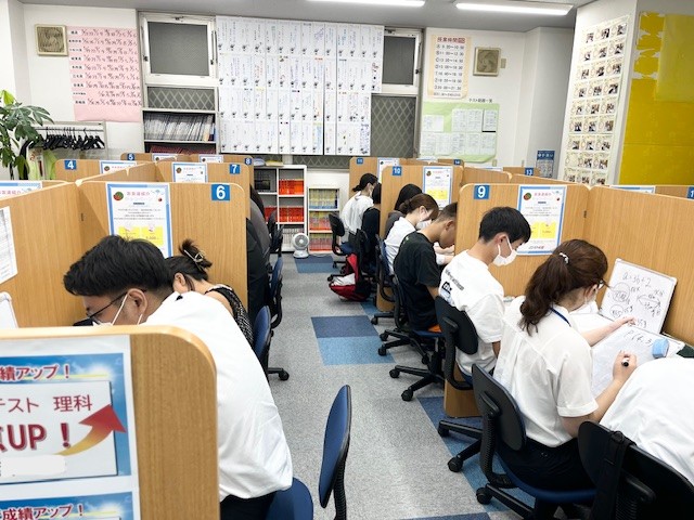 目標に向けて皆真剣に頑張っています！