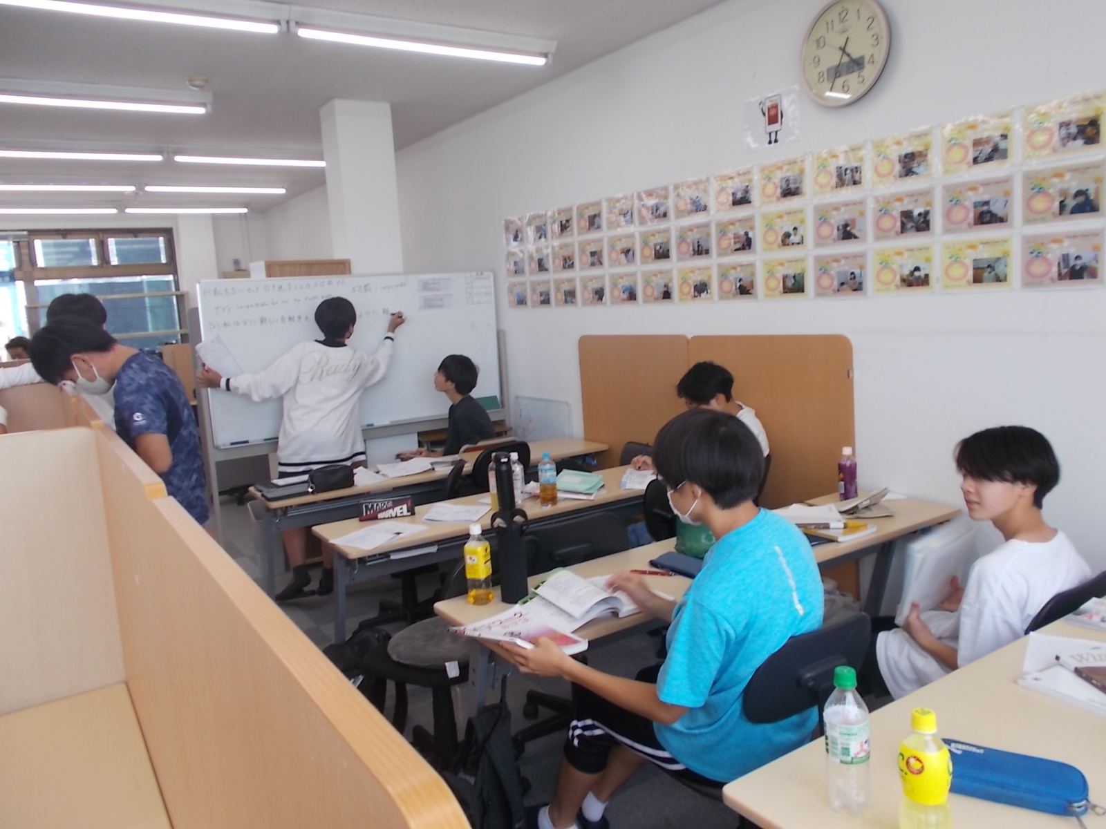 皆さんに満足していただける塾を目指します！
ご連絡をおまちしています！