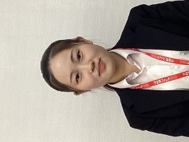 半田　まい先生