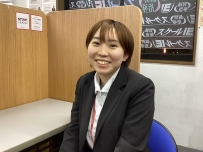 笠原　愛菜先生