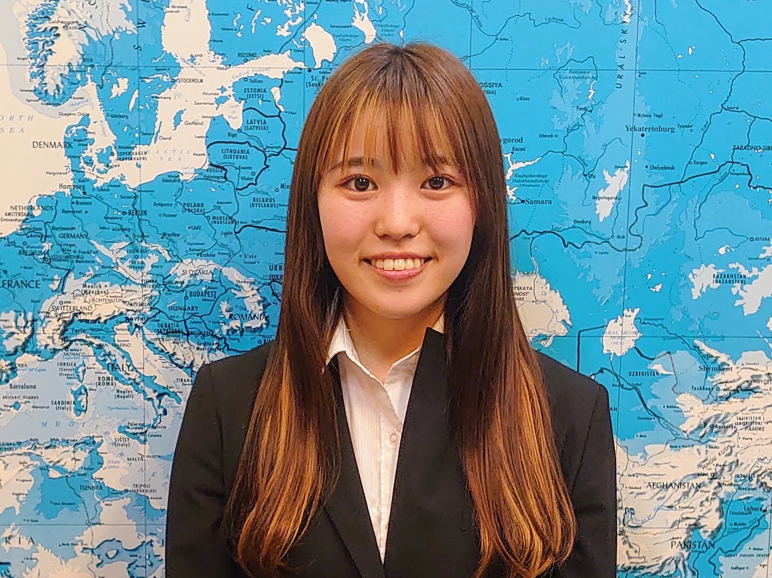 伊藤　日菜先生