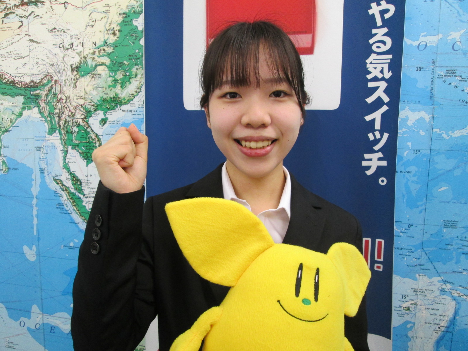 安田　涼華　先生