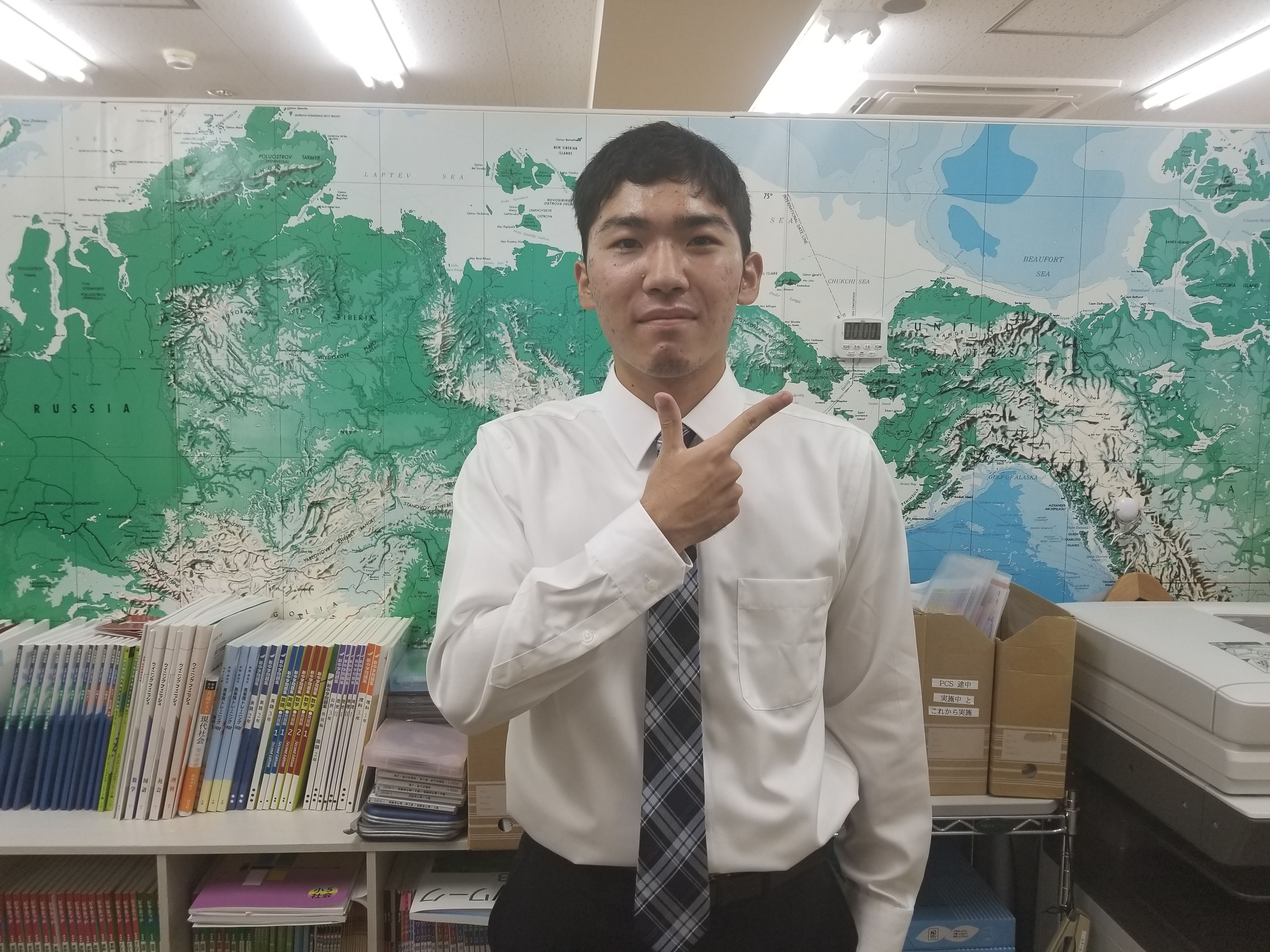 牧志　知哉先生