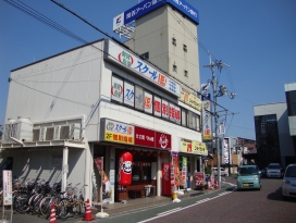 ＪＲ柏原駅　すぐ
近鉄　堅下駅　徒歩5分