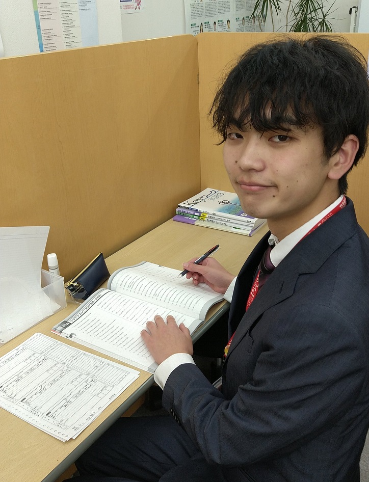 横山先生