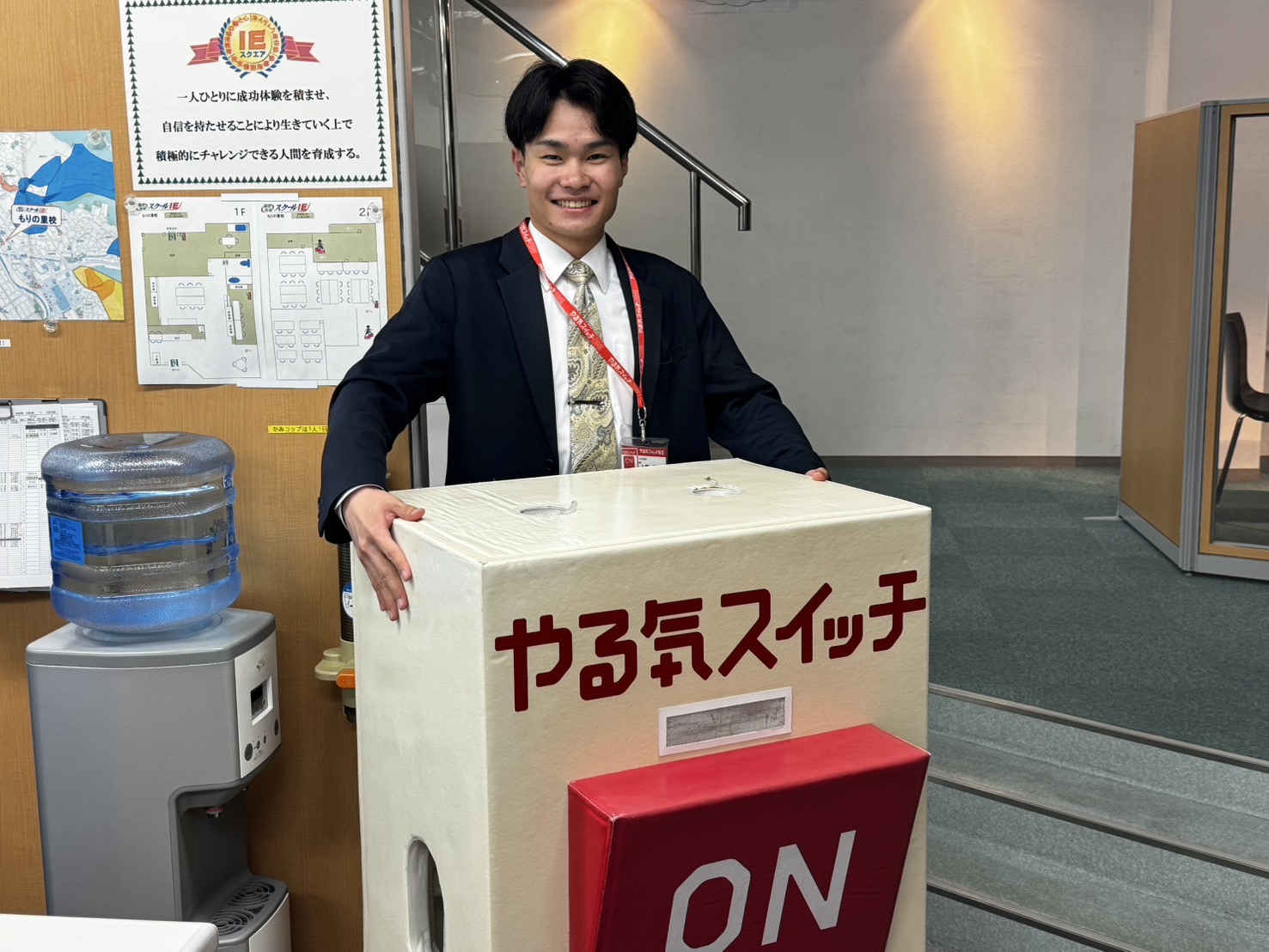 上野　欣治　先生