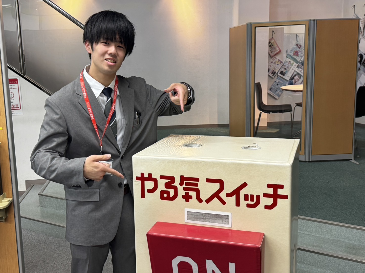 羽毛田　陽生　先生