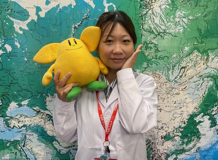 池野　佑美　先生
