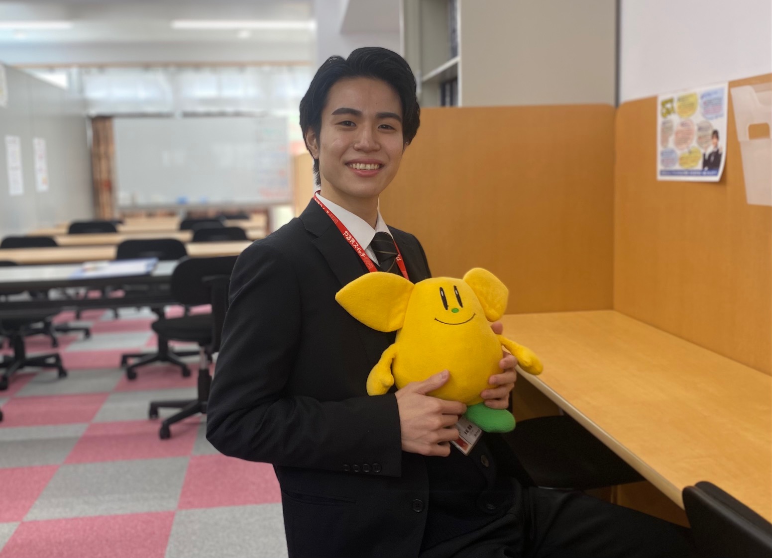 伊波　圭輔　先生