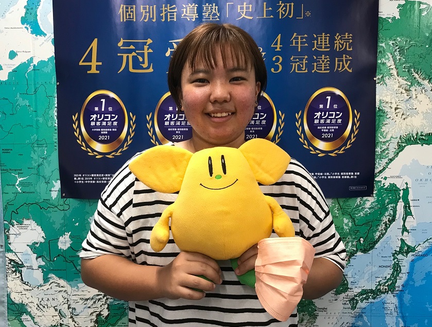 金城　翠優　先生