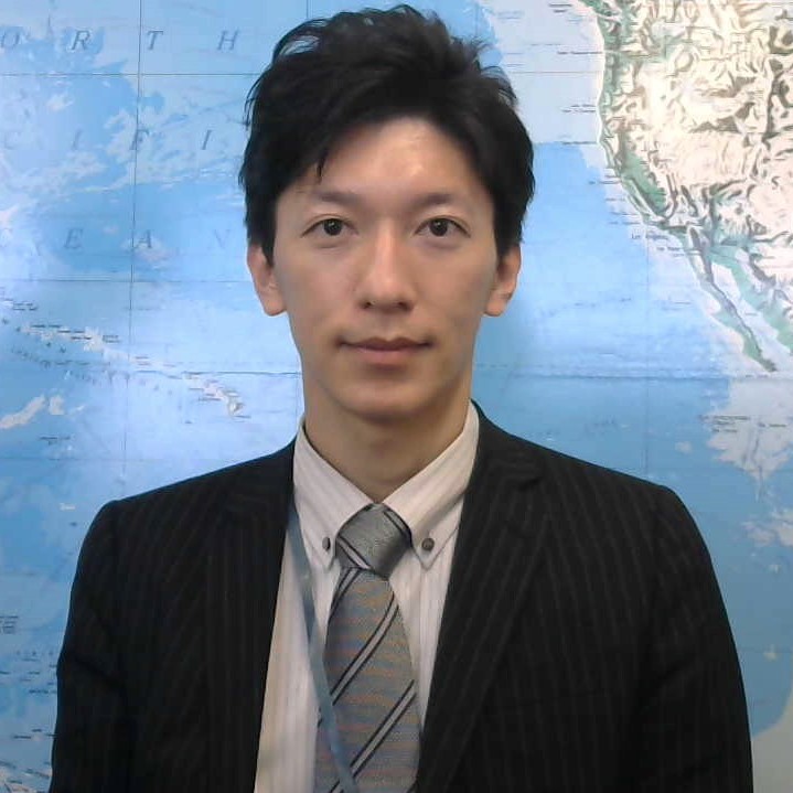 大谷　文吾　教室長