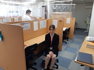 山口　瑠里　先生