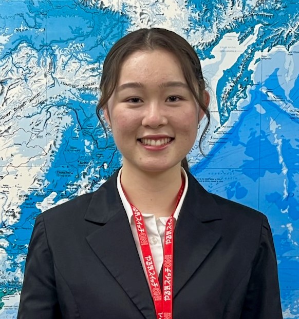 藤原　芽先生